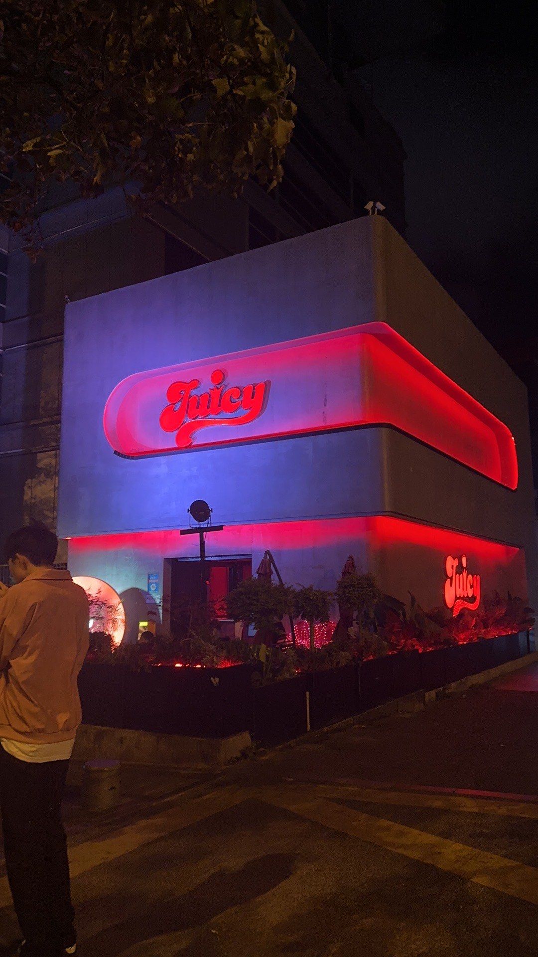 运城商务KTV临近市中心,商务人士的私密聚会首选-垣曲县ktv预订